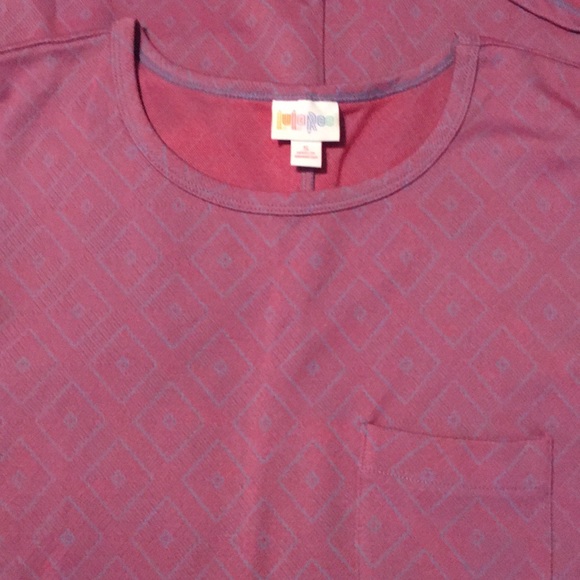 Small Carly - Picture 2 of 4